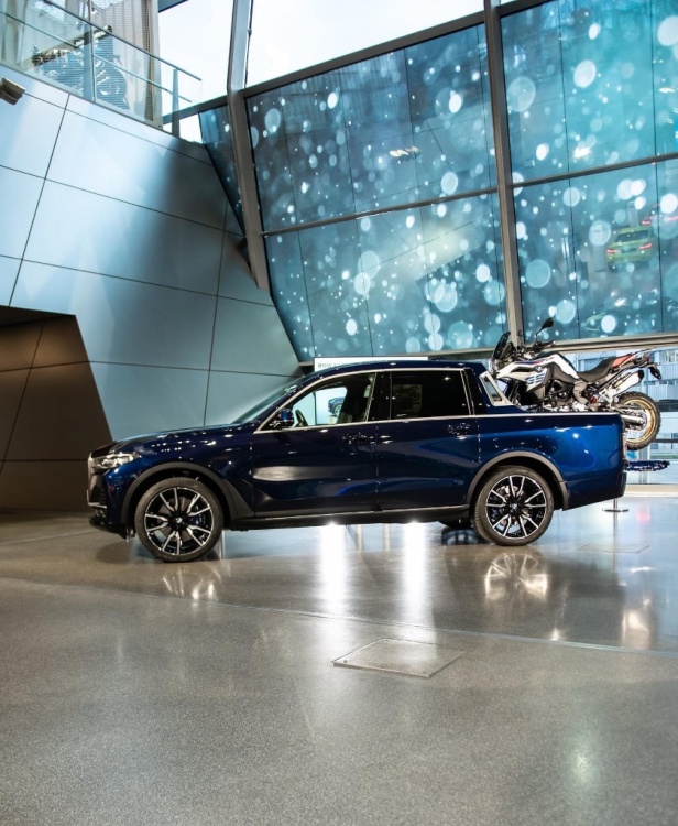BMW-X7-Pickup-Concept-1.jpg