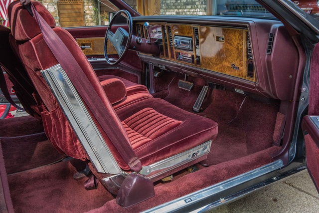 1985_buick_riviera_std_coupe-pic-2995178674082241855-640x480.jpeg