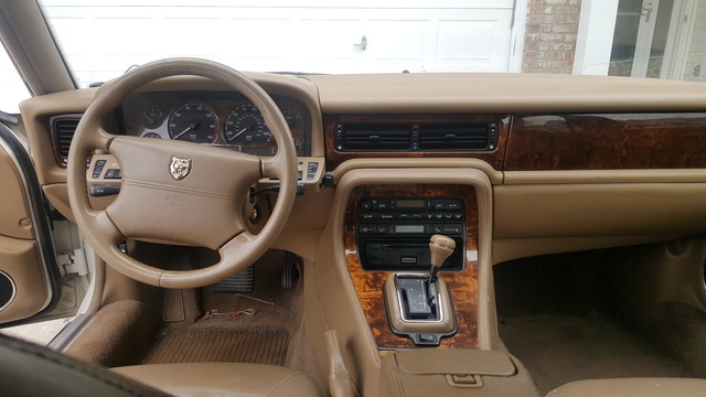 1995_jaguar_xj-series_xj6-pic-7109657623240550235-640x480.jpeg