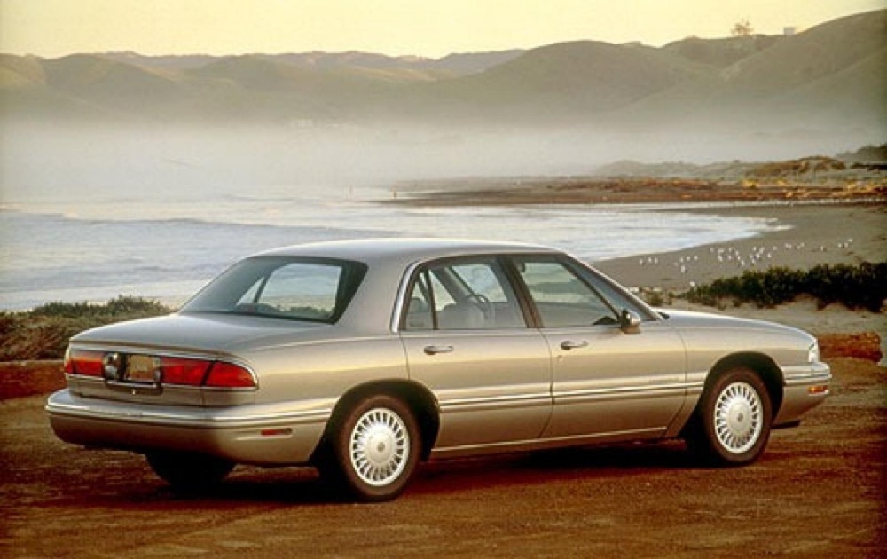 1997_buick_lesabre_sedan_limited_rq_oem_1_500.jpg