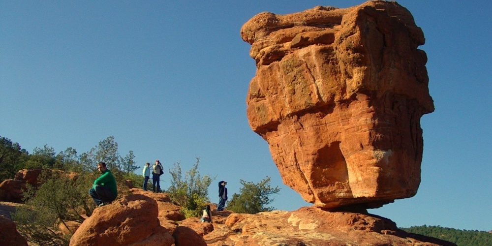 Balanced-Rock-Colorado-Top-1600x800-1.jpg