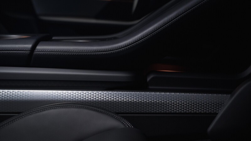 2025 Porsche Taycan 052.jpg